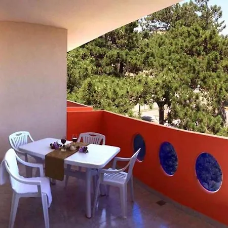 Poolside Serenity - Beahost Appartamento Bibione