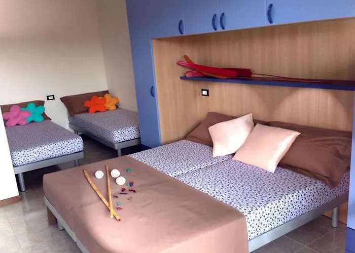 Poolside Serenity-beahost Apartament *